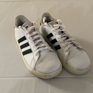Adidas Men's White and Black Sneakers Grand Court 2.0 Men Size 6 Women Size 7